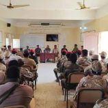 رئيس شُعبة التوجية المعنوي بقيادة المنطقة العسكرية الثانية يتفقد برامج وأنشطة التوجية المعنوي بلواء الريان في المكلا