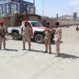 التوجيه المعنوي بالشرطة العسكرية ينفذ نزولًا ميدانيًا لعددٍ من مواقعهم العسكرية الخاصة بحماية المنشآت الحكومية في المكلا