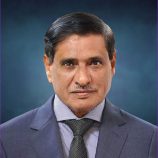 عضو مجلس القيادة الرئاسي اللواء فرج البحسني يحمّل رئيس المجلس القيادة مسؤولية تدهور الأوضاع في حضرموت