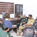 بتوجيهات مدير الأمن العام.. العقيد الدقيل يعقد اجتماعًا بالإدارات الأمنية المختصة ويناقش عدد من القضايا الهامة