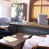 رئيس تنفيذية انتقالي سقطرى يبحث مع نقابة هيئة التدريس آليات إنشاء منسقية الجامعات بالمحافظة