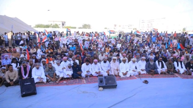 سيحوت تعزز زخم اعتصام الغيضة المفتوح بحشود جماهيرية واسعة