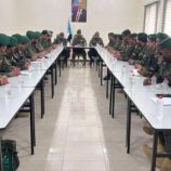 العميد الربيعي يترأس اجتماعًا بقيادات حزام العاصمة عدن ويشدّد على رفع الجاهزية واستدعاء كافة القوة