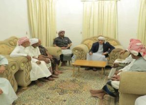 الكثيري يلتقي عددًا من مشايخ قبيلة العوامر ويؤكد أهمية الشراكة في ترسيخ الأمن بوادي وصحراء حضرموت