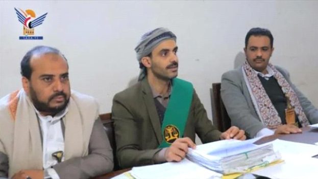 المحكمة الجزائية في صنعاء تبدأ محاكمة 12 مختطفًا بتهمة التخابر