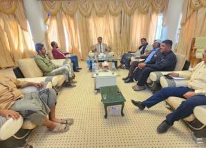 باعوم يناقش مع شركة الغاز حلول أزمة الإمدادات وضبط الأسعار بوادي حضرموت