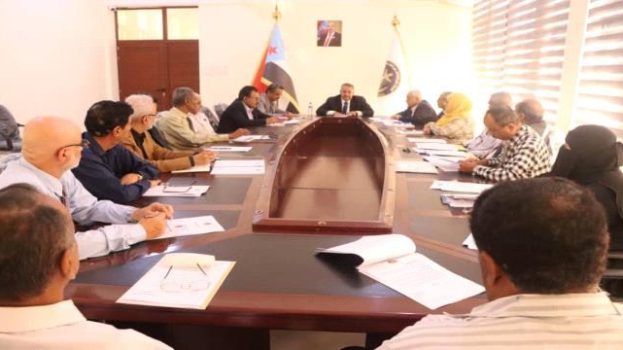 مجلس المستشارين يستعرض المستجدات السياسية والعسكرية وانتصارات القوات الجنوبية