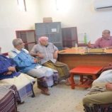 انتقالي شبام والسلطة المحلية يبحثان سبل تحسين الأوضاع الخدمية وتعزيز الاستقرار بالمديرية