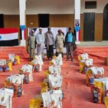 انتقالي تريم يدشّن توزيع السلال الغذائية للأسر الأشد احتياجًا