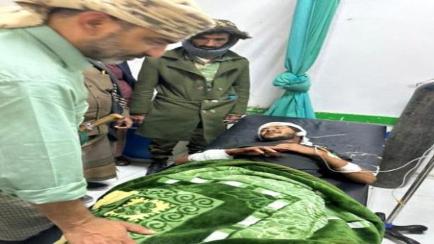 الجفري ولمروق يتفقدان جرحى القوات الجنوبية في مستشفى بن زايد بعتق