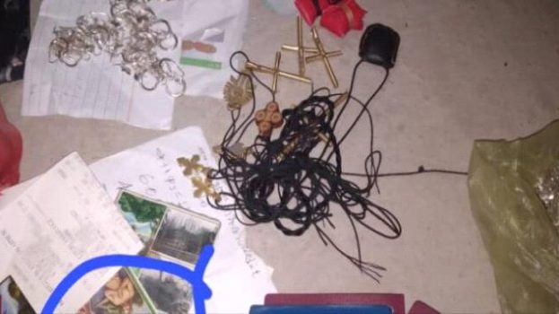 قوات حزام لحج تضبط شخصا متورطا بأعمال السحر والشعوذة في نقطة الحسيني