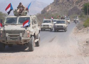 العميد الوالي يزور جبهة ثره بأبين ويطلع على جاهزية قواتنا المسلحة الجنوبية