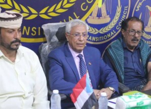 فريق التوجيه والرقابة الرئاسي يعقد اجتماعًا استثنائيًا ويلتقي قيادة السلطة المحلية بالشحر