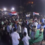 مخيم الاعتصام المفتوح بالمكلا يشهد حفلًا فنيًا وغنائيًا