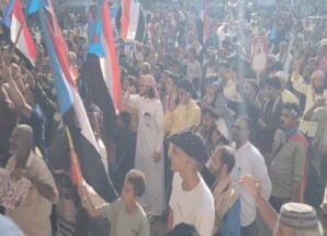 نقابات الصحفيين والعمال والتعاونيات السكنية الجنوبية تشارك في ساحة الاعتصام بعدن لإعلان دولة الجنوب