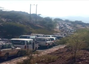 موكب جماهيري حاشد من الضالع يزحف نحو العاصمة عدن لإشعال اعتصام ساحة العروض