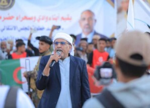 الكثيري من ساحة الاعتصام بسيئون يؤكد قرب إعلان دولة الجنوب العربي ويبارك موقف السلطة المحلية بحضرموت