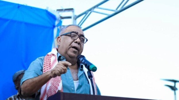 الأمين العام للمجلس التنسيقي لنقابات عمال فرع شركة النفط بساحل حضرموت يعلن انضمامه إلى ساحة الاعتصام بالمكلا