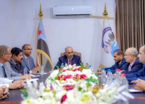 الرئيس الزُبيدي يطّلع على سير العمل في وزارتي الشؤون الاجتماعية والعمل والخدمة المدنية والتأمينات