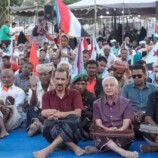 مخيم الاعتصام المفتوح بالمكلا يشهد محاضرة توعوية لتعزيز الهوية الوطنية الجنوبية