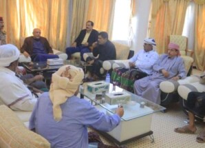 رئيس الجمعية الوطنية يلتقي قبيلة آل علي بن نعمان بمدينة سيئون