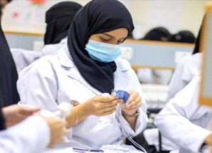 طبيبة تكشف فضيحة داخل أكبر مستشفيات صنعاء