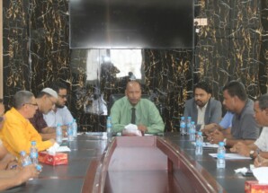 مدير عام المكلا يترأس اجتماعاً لمناقشة الخطة الرمضانية وتطوير آليات تحصيل الموارد