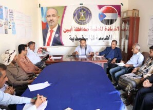 تنفيذية انتقالي أبين تعقد اجتماعها الدوري وتطالب بالإفراج عن وفد المجلس المحتجز في الرياض