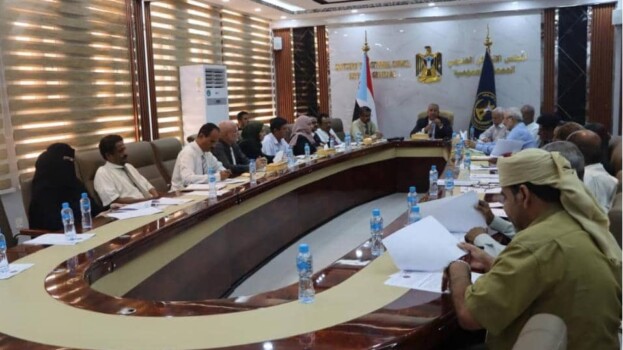 مجلس المستشارين يؤيد دعوة الرئيس الزُبيدي ويدعو للمشاركة في المليونيات الجماهيرية بالعاصمة عدن والمكلا تأييدًا للإعلان الدستوري