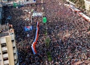 حشود جماهيرية في عدن تطالب بالاستقلال وترفض الوصاية السعودية