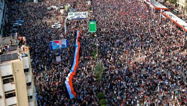 حشود جماهيرية في عدن تطالب بالاستقلال وترفض الوصاية السعودية