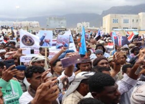 حشود جماهيرية حاشدة في سقطرى تجدد التفويض للرئيس الزُبيدي والمجلس الانتقالي الجنوبي