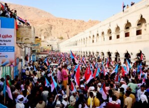انتقالي حضرموت يطلق اسم “مليونية الثبات والتحدي وطرد قوات الاحتلال اليمني ومليشياته” على مظاهرة المكلا