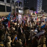 كشف بأسماء المعتقلين المشاركين في الوقفة الاحتجاجية السلمية أمام بوابة معاشيق