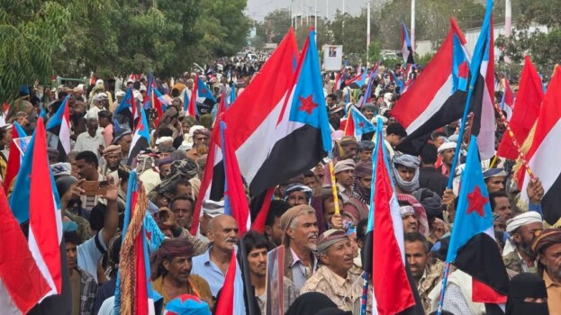 احتشاد مليوني في زنجبار يؤكد الثبات والوفاء ويجدد التفويض للمجلس الانتقالي بقيادة الرئيس الزُبيدي (بيان)