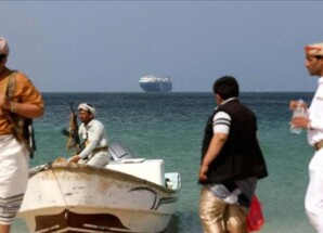 تحشيدات حوثية على البحر الأحمر تهدد الملاحة