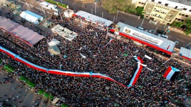 رسالة الميدان غداً: لا جلوس مع الاحتلال ولا حوار جنوبيا يشرعن التبعية