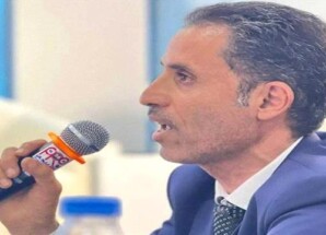 محكمة حوثية في إب تصدر حكمًا ضد ناشط حقوقي يتضمن غرامة مالية