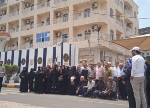 للأسبوع الثالث على التوالي سلطات الأمر الواقع تستمر في منع كادر الأمانة العامة للمجلس من عملهم