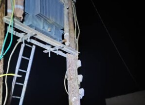 استمرار أعمال تحسين وصيانة الشبكة الكهربائية بساه وغيل بن يمين لتعزيز الاستقرار خلال رمضان