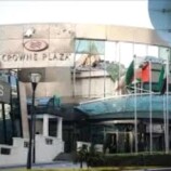 البحرين تعلن استهداف منشأة نفطية بصواريخ إيرانية