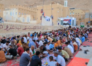 إفطار صائم في حي السلام بالقطن صدقة على أرواح الشهداء وتأكيد على ثوابت القضية الجنوبية