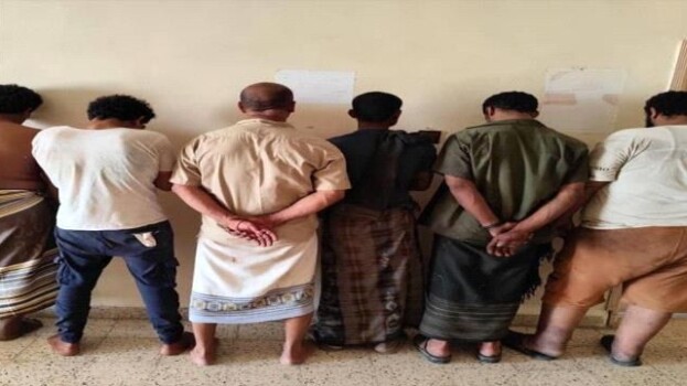 المهرة.. ضبط خلية إجرامية متورطة بالسرقة وترويج المخدرات