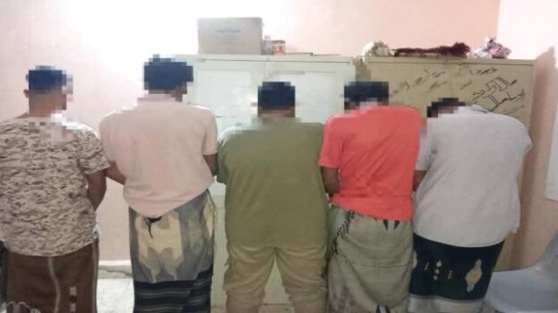 ضبط متورطين في إطلاق الأعيرة النارية وحمل سلاح دون ترخيص في غيل باوزير