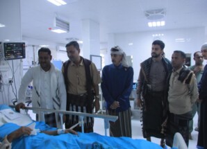 تنفيذية انتقالي وادي وصحراء حضرموت تنفّذ زيارة عيدية لمرضى مستشفى سيئون العام