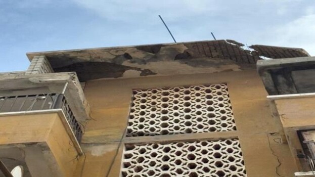 الجاوي يوجّه بإزالة سقف متهالك في عمارة بالمعلا