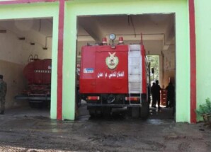 الدفاع المدني بالعاصمة عدن يدعو إلى رفع الاستعداد لمواجهة المنخفض الجوي