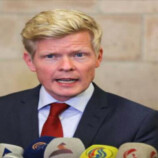 المبعوث الأممي إلى اليمن يعرب عن قلقه بعد هجوم دموي في حيران