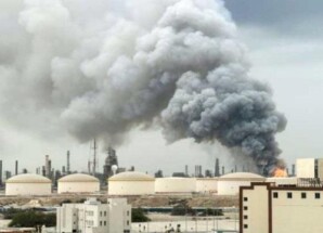 اعتراض مسيّرات وصواريخ بالسعودية والإمارات وحريق في البحرين