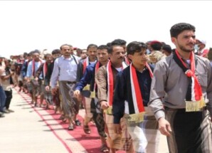 الحوثيون يواصلون التلاعب بملف الأسرى في مفاوضات الأردن